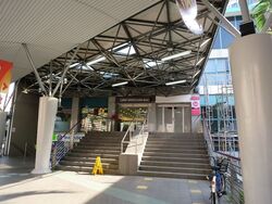 Elias Mall (D18), Retail #547591521